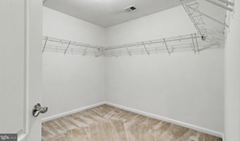40978 SPUR RUN Ln, Aldie, VA 20105
