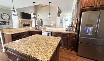 201 Avenue N, Abernathy, TX 79311