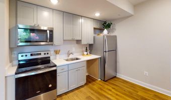 220 HAMILTON St NW 218, Washington, DC 20011