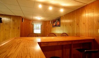 80 Hillcrest Estates Dr, Batesville, IN 47006