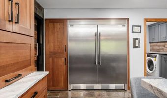 24 Lincoln Dr, North Smithfield, RI 02896