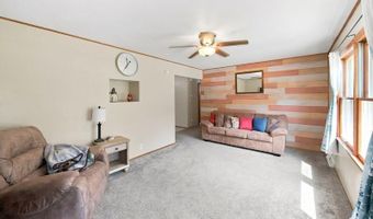 912 S 3rd Ave, Albert Lea, MN 56007