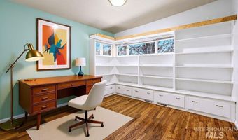 562 S Victoria Dr, Boise, ID 83705