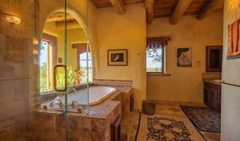 37 Gallina Canyon Rd, Valdez, NM 87580