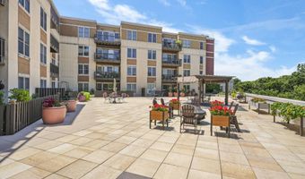 1802 Monroe St 304, Madison, WI 53711