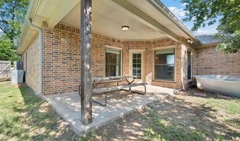 405 Magnolia St, Hico, TX 76457