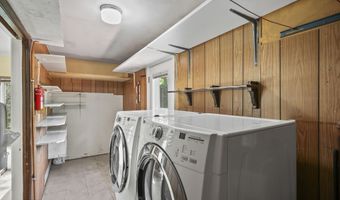 47 Fayette Ln, Aberdeen, NJ 07747