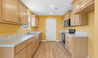 15 Carrington Ln, Albertville, AL 35950