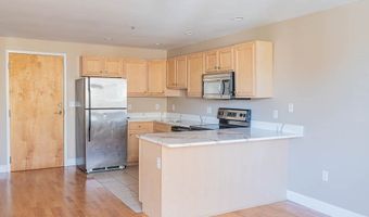 25 Alpine St 30, Boston, MA 02136