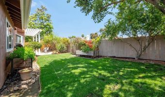 2933 Via Emerado, Carlsbad, CA 92009