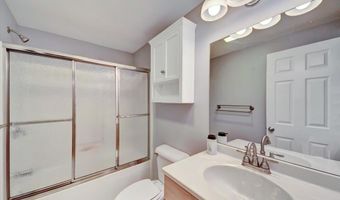 28 Mansfield Ln, Berlin, VT 05602