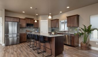 62905 DANIEL Rd, Bend, OR 97701