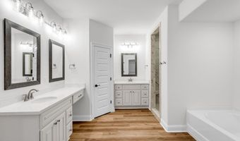 13740 Winterberry Dr, Biloxi, MS 39532