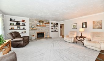 1910 Ivy Dr, Anderson, IN 46011