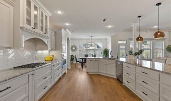 3900 SW Layton Rd, Bentonville, AR 72713