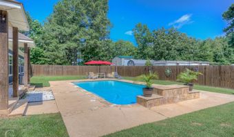 133 Downs Dr, Benton, LA 71006