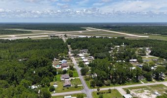 9 Apalachee St, Apalachicola, FL 32320