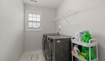 118 W Sand Luggs Ct, Angier, NC 27501