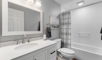 40 Sheridan St, Barre, VT 05641