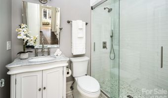 72 Windsor Rd, Asheville, NC 28804