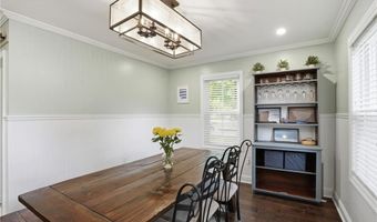 91 Sowams Rd, Barrington, RI 02806