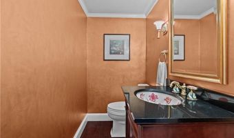 111 Harrison Ave B4, Newport, RI 02840