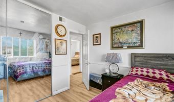 1341 S Pembrooke Ln, Anaheim, CA 92804