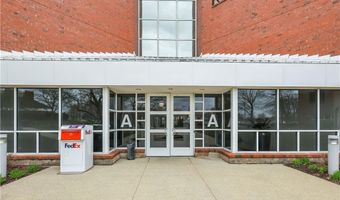 475 Kilvert St, Warwick, RI 02886