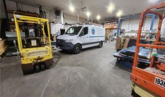 11 Clemenseau St, East Providence, RI 02914