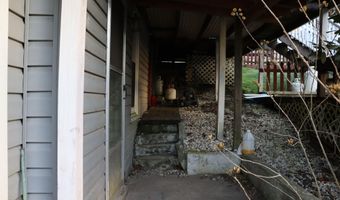 127 Brown St, Appalachia, VA 24216