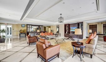 19900 E Country Club Dr Ts16, Aventura, FL 33180