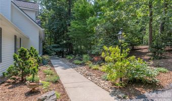 26 Moriah Ln, Asheville, NC 28803