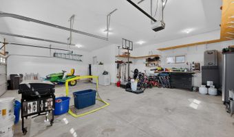 1442 30th St NW, Austin, MN 55912