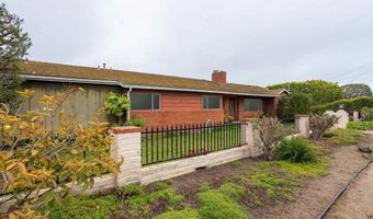 557 Canyon Dr, Solana Beach, CA 92075