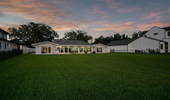 49 INTERLAKEN Rd, Orlando, FL 32804