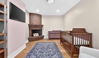 1980 Hillside Dr, Columbus, OH 43221
