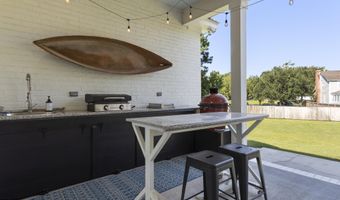 407 Goose Pointe Blvd, Biloxi, MS 39531