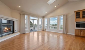 401 STERLING Dr, Cheyenne, WY 82009