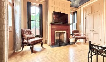 617 State St, Alton, IL 62002