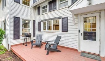 271 Essex St, Bangor, ME 04401