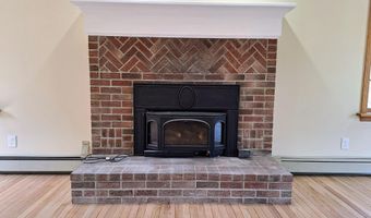 20 Brandywine Cir, Auburn, ME 04210