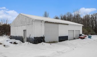 348 39th St, Allegan, MI 49010