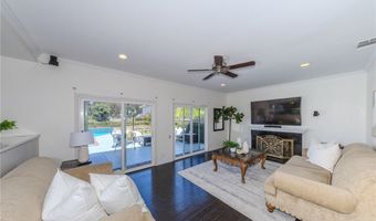 6415 E Stonebridge, Anaheim, CA 92807
