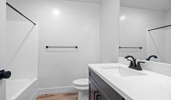 757 Curlew Dr, Ammon, ID 83401
