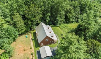 1930 Hamburg Rd, Bakersville, NC 28705