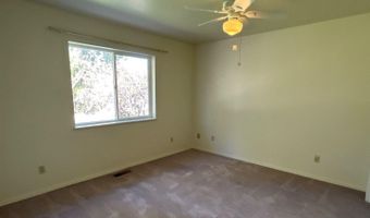 5390 Vinewood Cir, Fallon, NV 89406