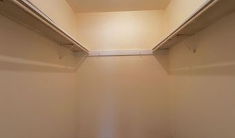 5217 NEWTON St 101, Bladensburg, MD 20710