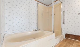 7417 Greenfield Dr, Alvarado, TX 76009