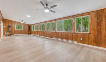 13 Poplar Dr, Albrightsville, PA 18210