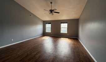 6903 Governors Pointe Blvd, Indianapolis, IN 46217